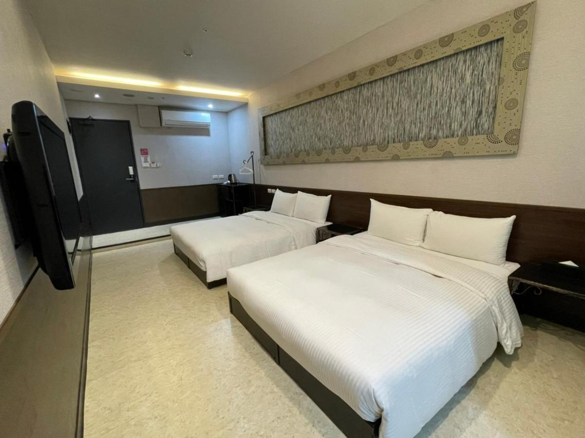 苓旅萬年-Lin Inn Wan Nian 台北市 エクステリア 写真
